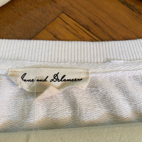 Jane and Delancey short sleeve top - size L - Picture 7 of 7